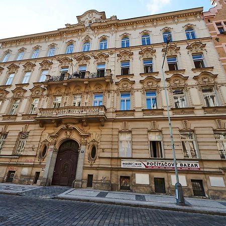 Grand Central Residence By Tkc Prága Kültér fotó