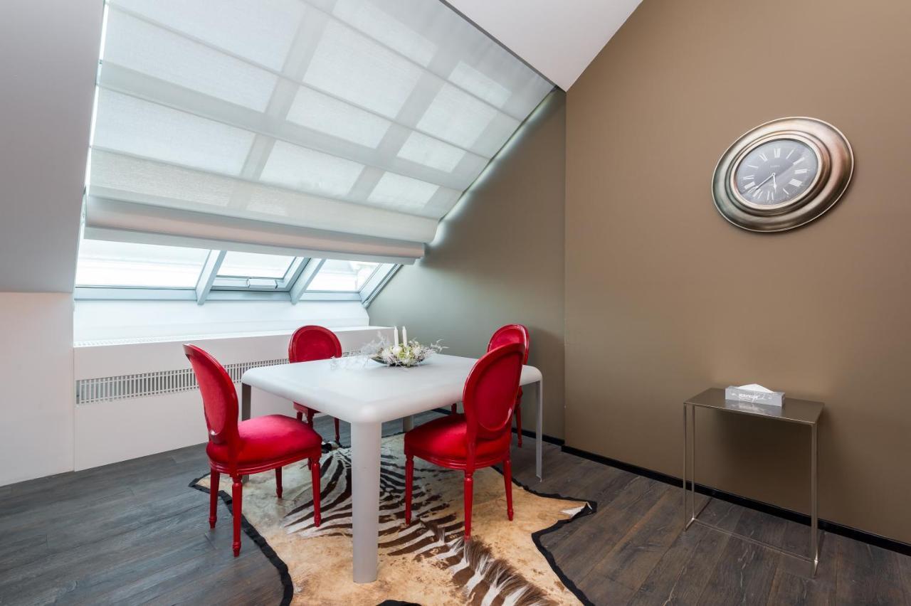 Grand Central Residence By Tkc Prága Kültér fotó