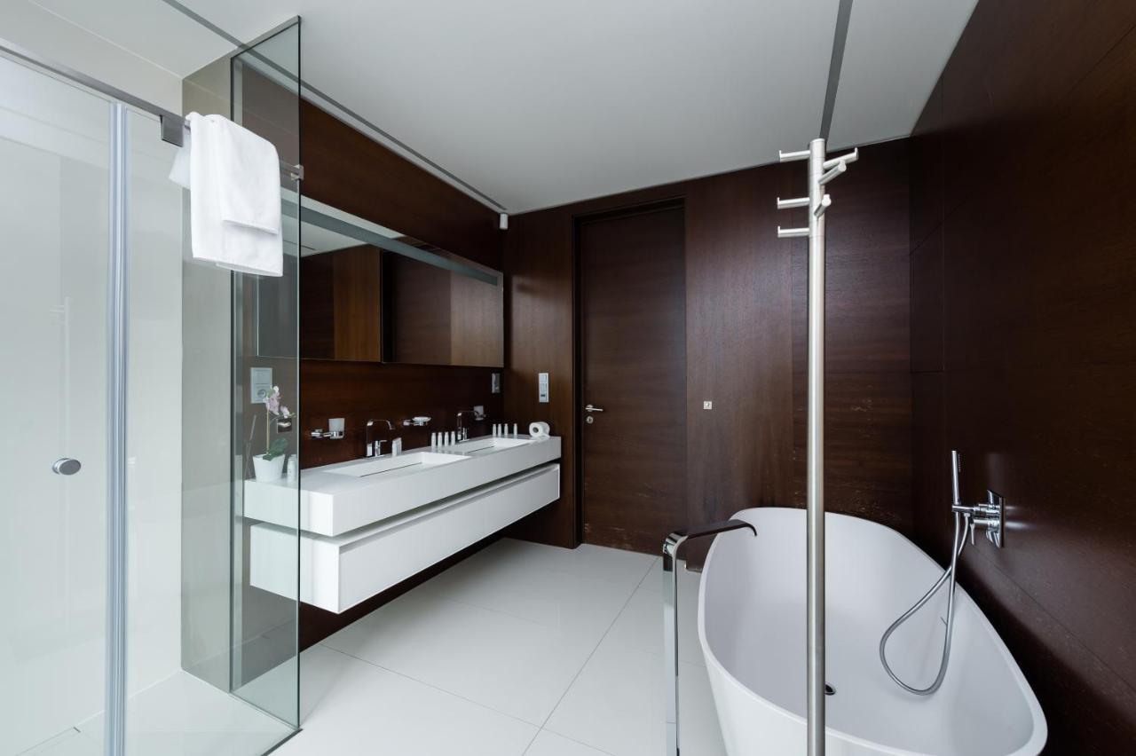 Grand Central Residence By Tkc Prága Kültér fotó