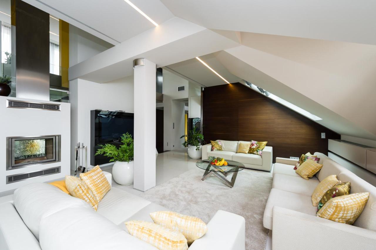 Grand Central Residence By Tkc Prága Kültér fotó